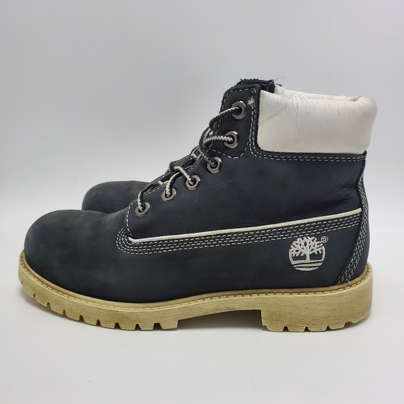 Timberland Kids Boys Nubuck Black White Sole Premium Waterproof Boots Size 2 - Picture 2 of 12